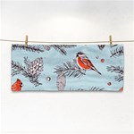 Christmas birds Hand Towel